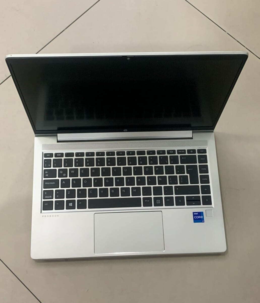 Portatil usado HP Probook 440G8 core i7
