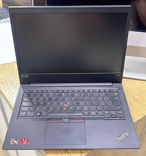 Portatil Usado lenovo thinkpad ryzen