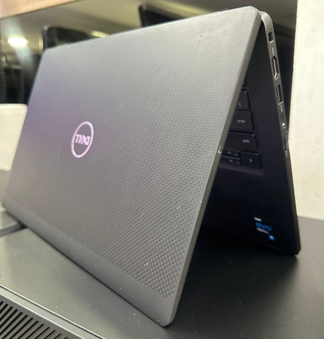 portatil dell latitud 5320